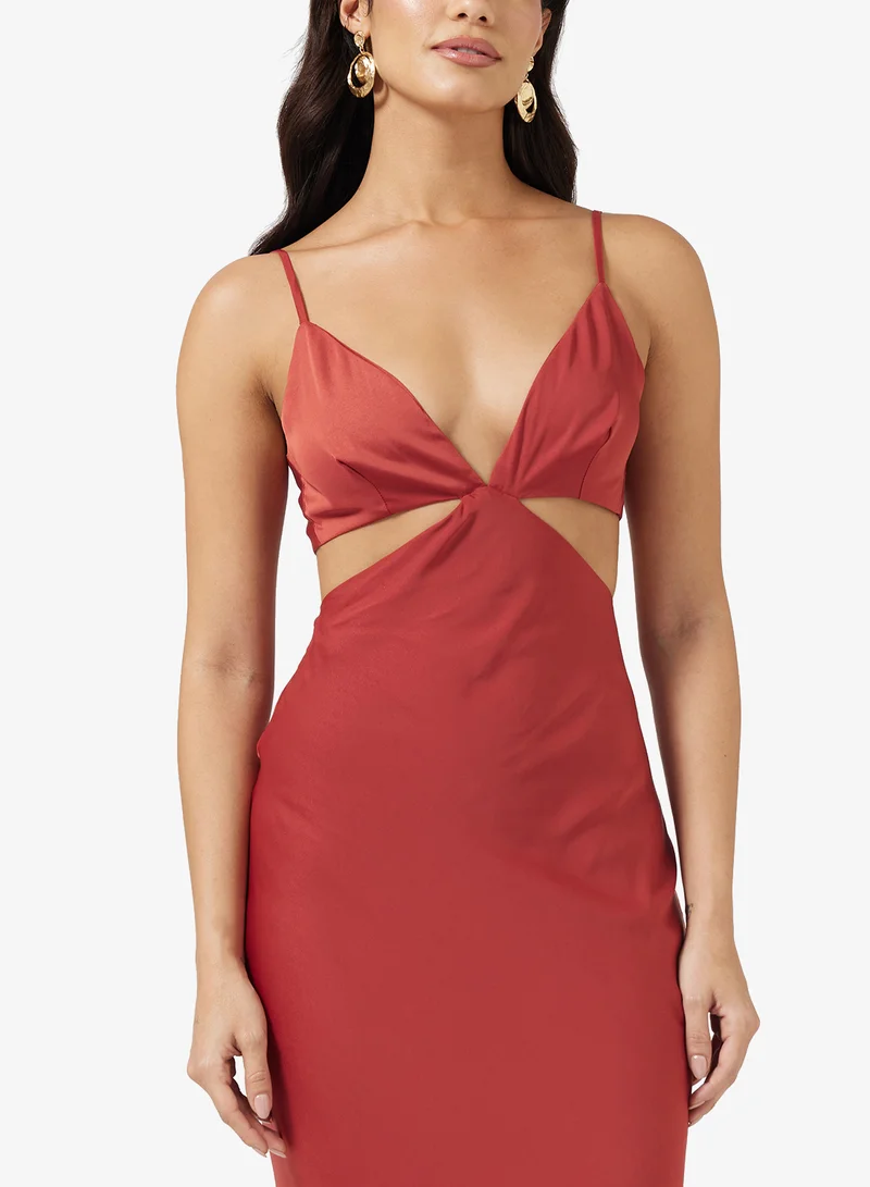 PRETTY LAVISH Nellie Cut Out Maxi Dress