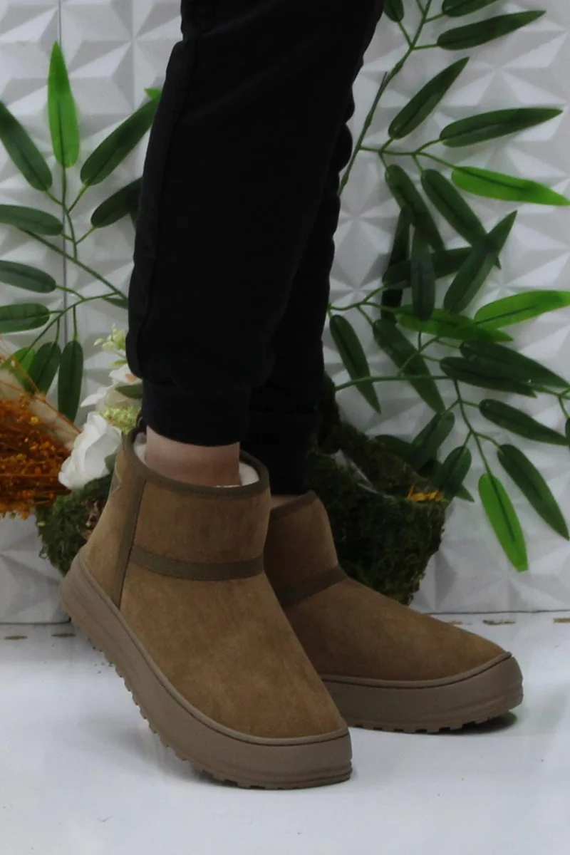 كينتيكس Saro Brown Comfortable Faux Fur Lined Short Women's Boots
