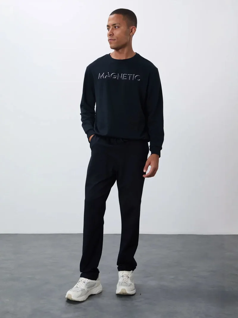 تومي لايف TOMMY Men's Regular-Fit Cotton Blend Sweatpants