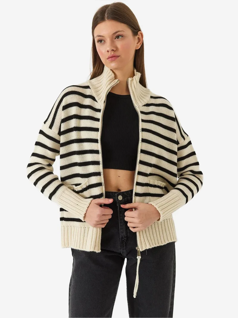 بيانكو لوتشي كارديجان محبوك مخطط من لوكسي بياقة بسحاب