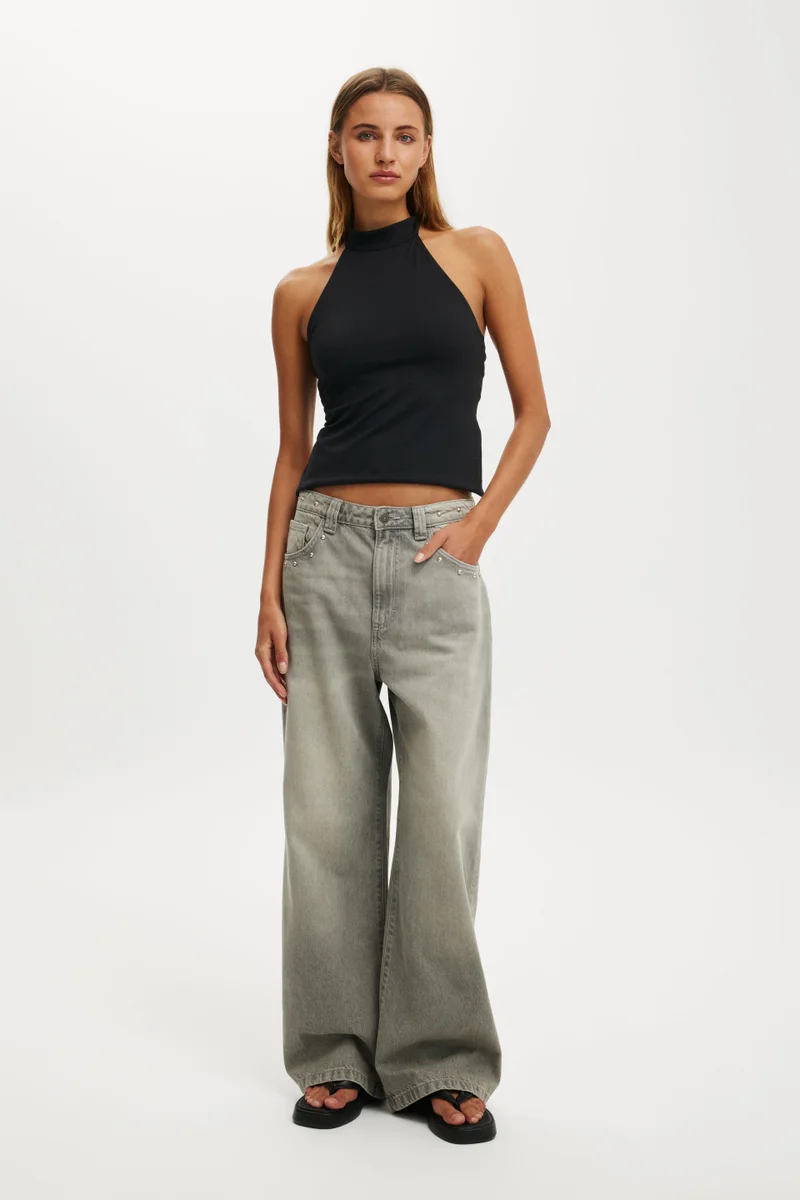 كوتون اون جينز واسع جداً