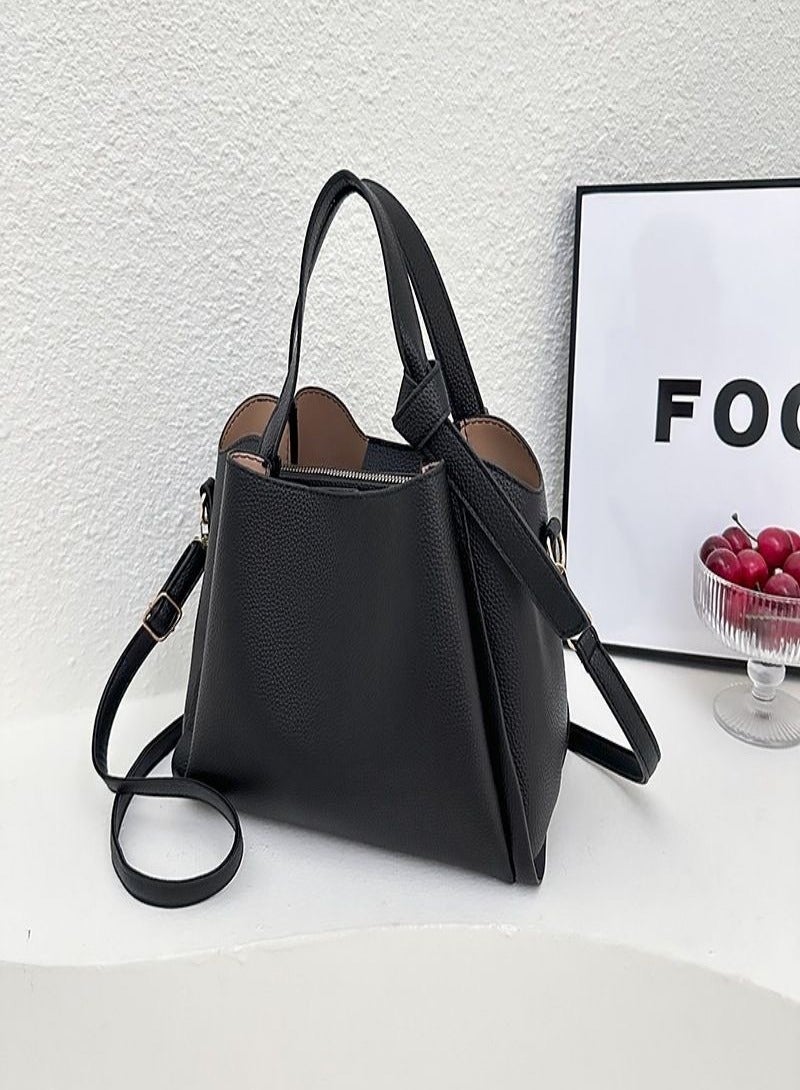 حقيبة نسائية متعددة الاستخدامات: حقيبة كتف مصممة عصرية، كروس بودي، وتوت - كبيرة السعة للسفر وحفلات العشاء - أنيقة وعملية - Image 5