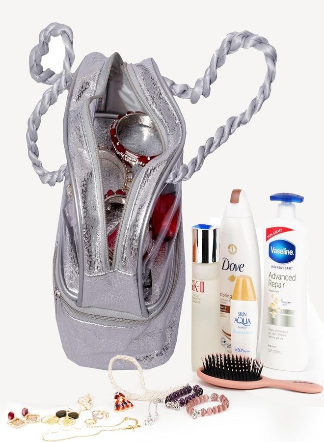 كوبير إندستريز مجموعة مكياج من كوبر إندستريز | حقيبة مستحضرات تجميل بنقشة تشوتي | مجموعة مستحضرات تجميل مزدوجة الطبقات | مجموعة مجوهرات سفر مغلفة | مجموعة مكياج أنيقة بمقبض | عبوة من قطعتين | فضي - Image 2