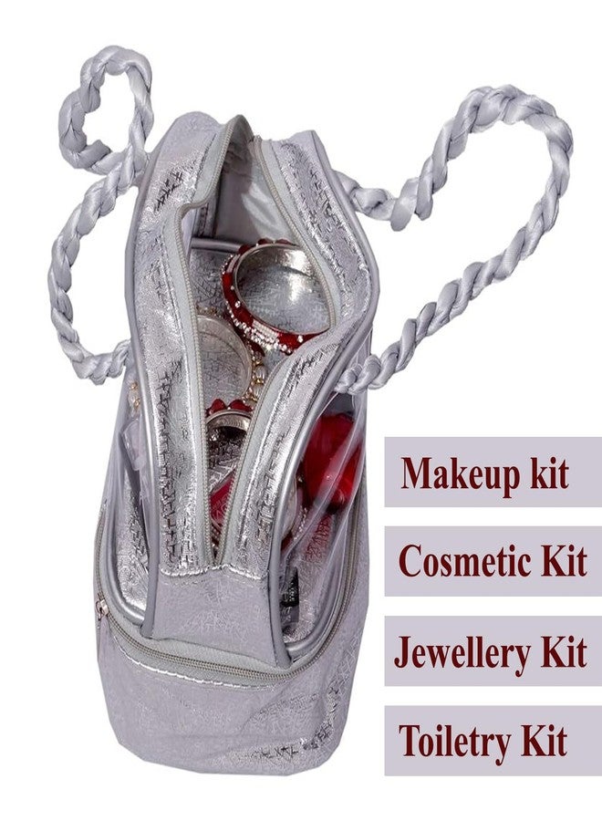 كوبير إندستريز مجموعة مكياج من كوبر إندستريز | حقيبة مستحضرات تجميل بنقشة تشوتي | مجموعة مستحضرات تجميل مزدوجة الطبقات | مجموعة مجوهرات سفر مغلفة | مجموعة مكياج أنيقة بمقبض | عبوة من قطعتين | فضي - Image 5