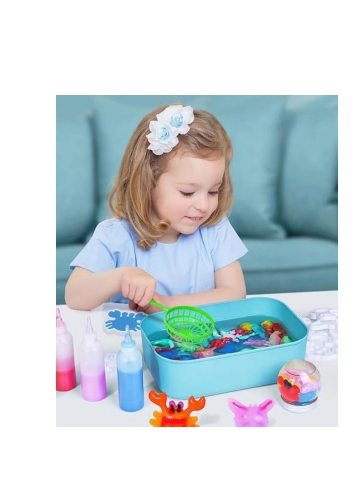 Generic - Magical waterscape The new water gel game, Tiara, for children and adults. Create distinctive shapes with the gel and put it in the water to become gelatinous to play with again. - Image 1