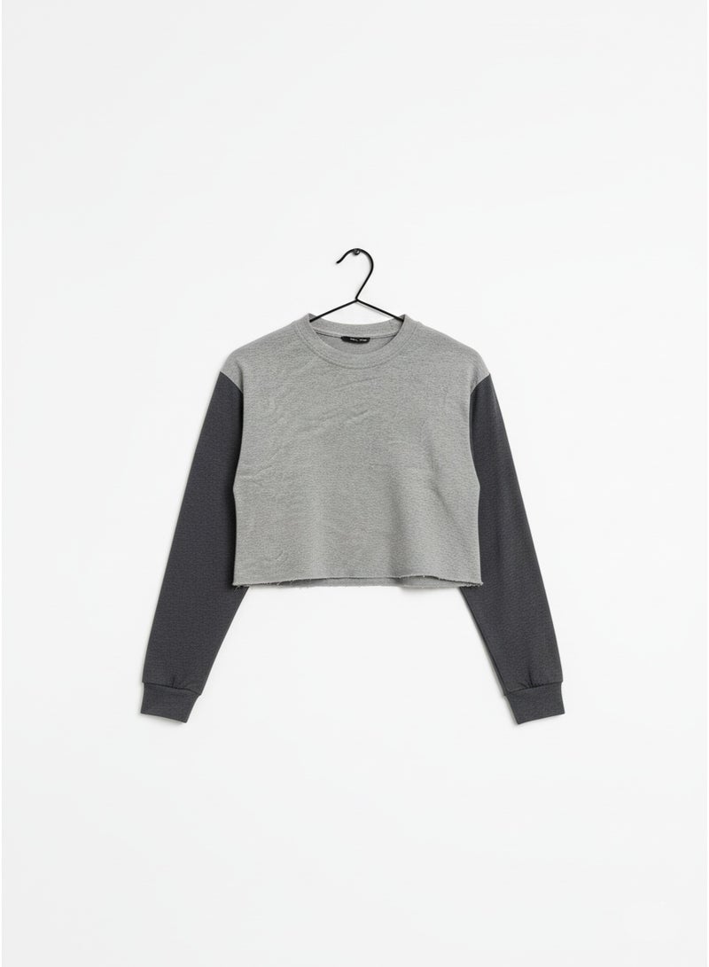 Tally Weijl Women’s Grey Crop Top – Casual Stretch Fit Short Sleeve Stylish Summer Top - Image 1