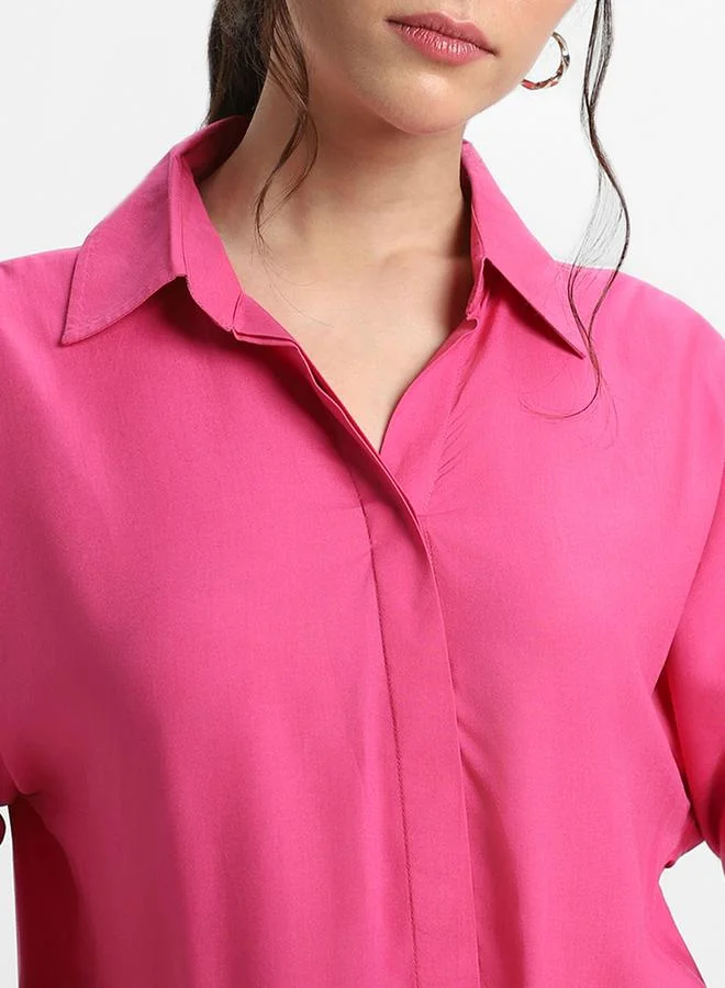دينيس لينغو Solid Relaxed Fit Shirt with Concealed Placket by Styli