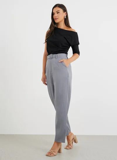 Styli Mid Rise Tapered Fit Trousers with Pockets