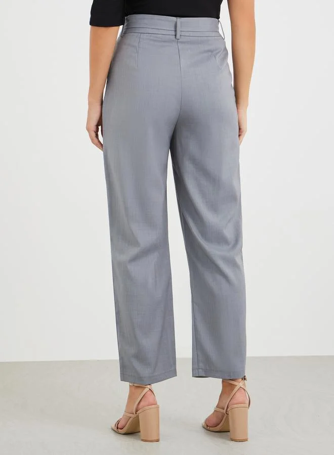 Styli Styli Mid Rise Tapered Fit Trousers with Pockets