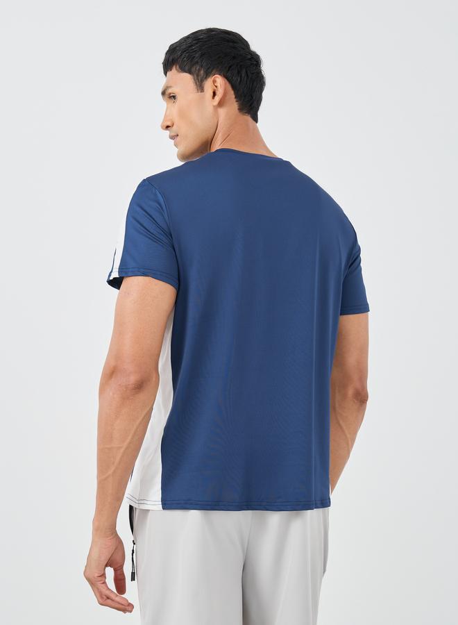 Styli Active Color Block Ultra Stretch Regular Fit T-Shirt with Logo Detail - Image 4