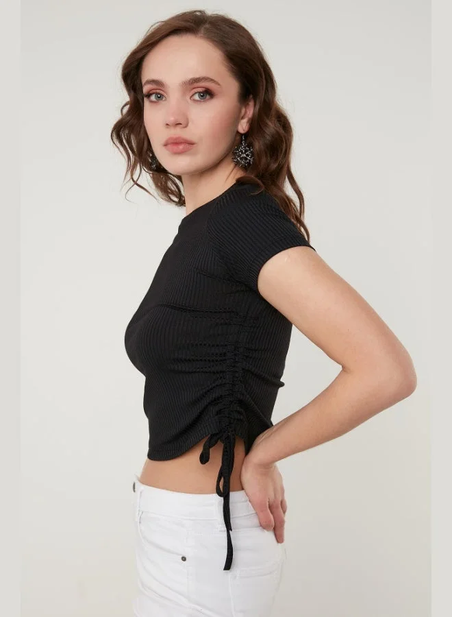 Lela Lela Side-Gathered Short Sleeve Crop Blouse Women's BLOUSE 5864010