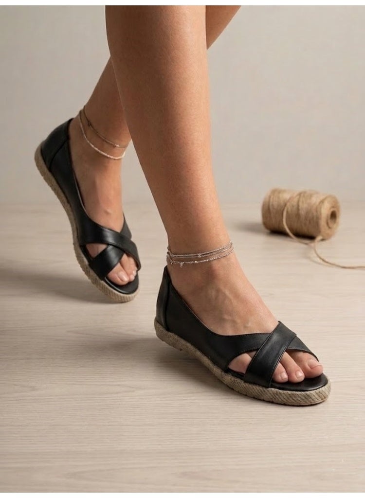 لايف ستيلاش  صندل مسطح من الجلد سهل الارتداء  SF-58 - أسود - Image 1