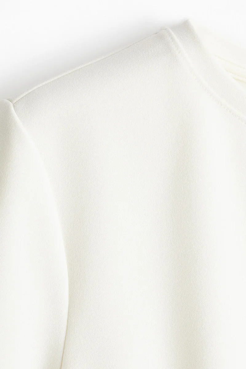 اتش اند ام بلوزة بخصر عملي