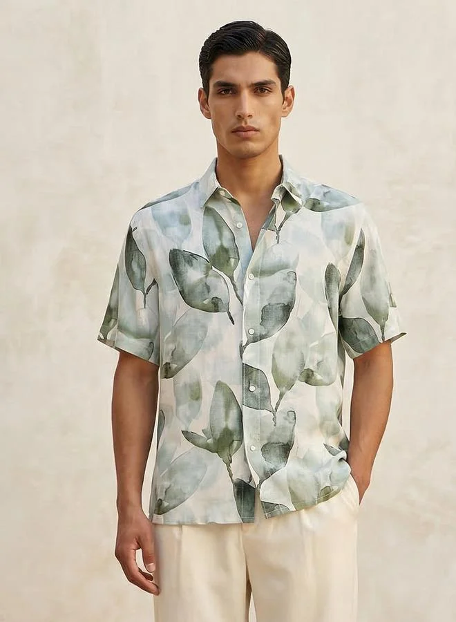 Lee Cooper Men Regular Fit Collared Leaf Print Short Sleeves Shirt