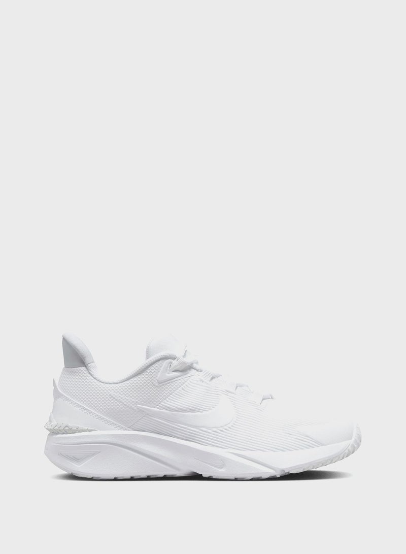 Nike Youth Star Runner 4 Nn Gs  - Image 1