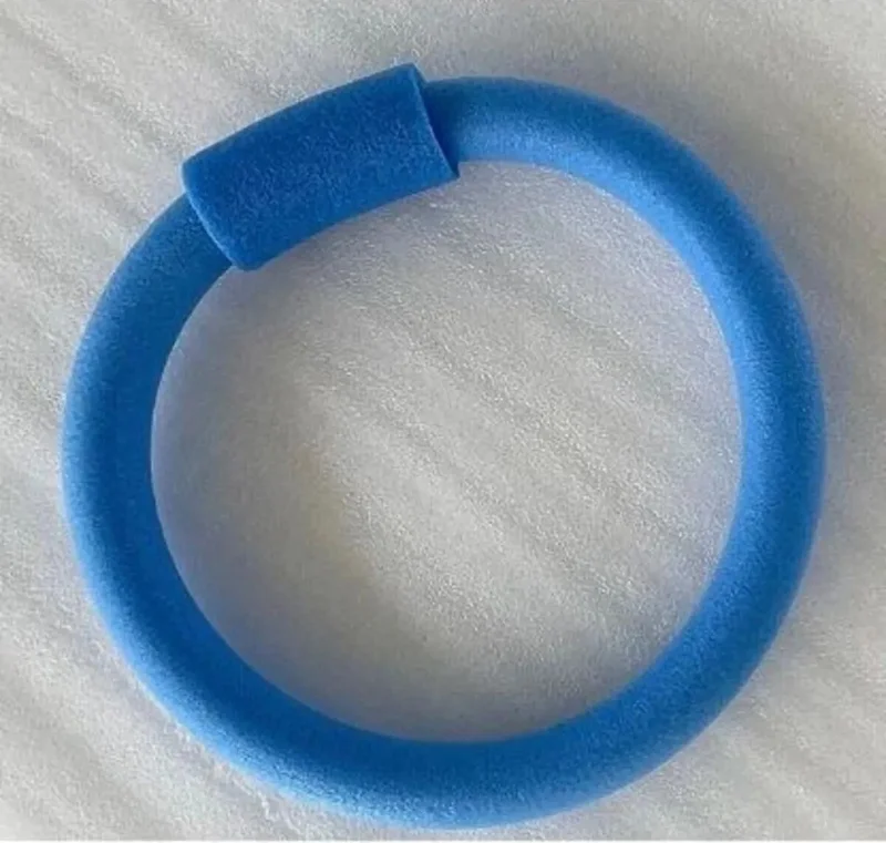 Lisinya Pool Noodle Sausage Buoyant Swimming Foam 1 Piece ()