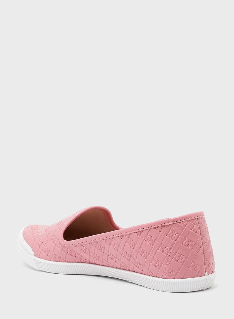 MOLECA Siena Slip Ons
