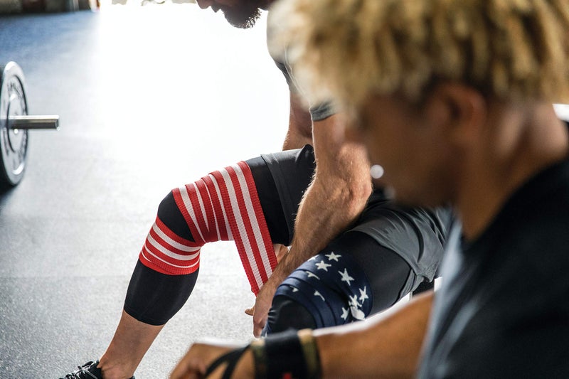 Harbinger Red Line 78-Inch Knee Wraps for Weightlifting (Pair), Flag - Image 3