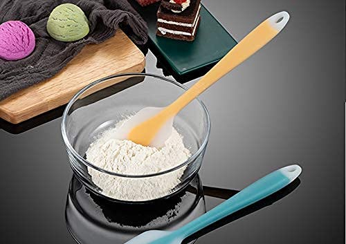 Lara Tales LARA tales Silicone Spatulas Heat Resistant Flexible Spatula 450F with Stainless Steel Core FDA Grade Premium Kitchen Utensils with Good Grip 27 cm Random Color Pack of 2 - Image 3
