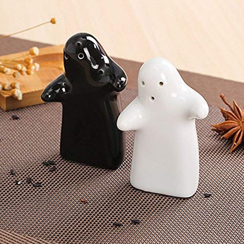 Belle Being Salt and Pepper Shakers Cute Decorative Novelty Hugging Shakers Couple Set Black and White Modern and Vintage Hug Design Easy to Refill and Dispenser Shaker Set - Image 5