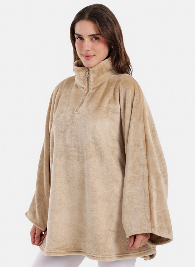 Carina Velvet Poncho Wearable Blanket - Image 3