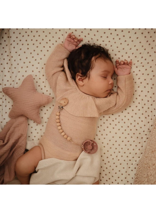 FRIGG Moon Natural Rubber Baby Pacifier | Made in Denmark | BPA-Free (Soft Lilac/Daffodil, 0-6 Months) 2-Pack - Image 3