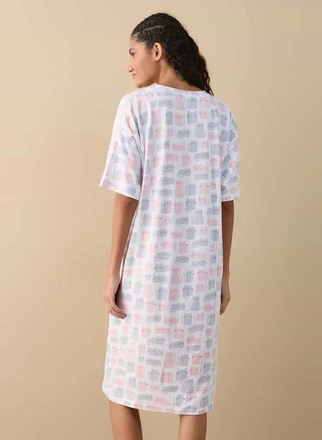 Splash FAV Printed Sleepshirt with V-neck and Short Sleeves