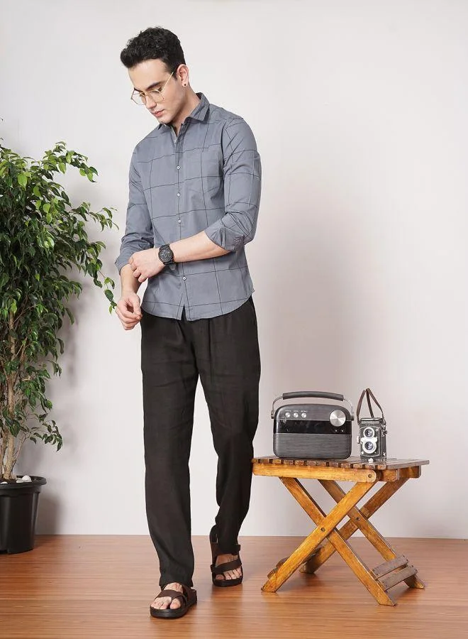 The Indian Garage Co Men Slim Fit Checkered Full Sleeves Spread Collar Casual Shirt