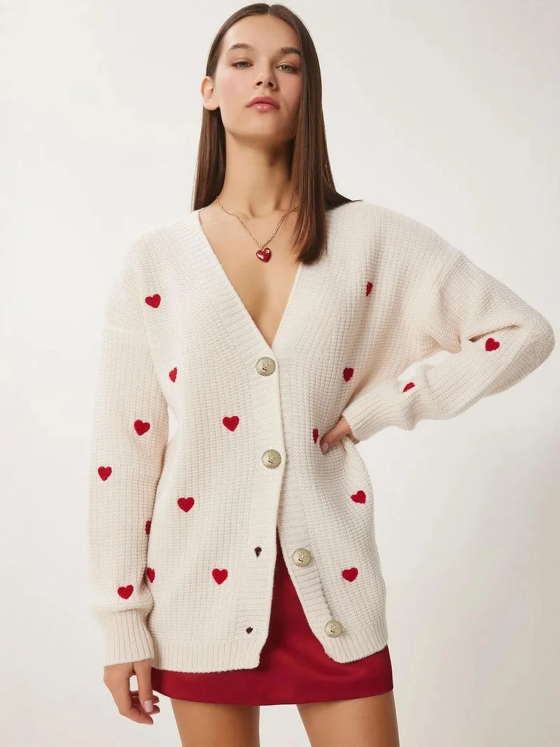 إسطنبول الساحرة ISTANBUL Long V-Neck Cardigan with Heart Pattern