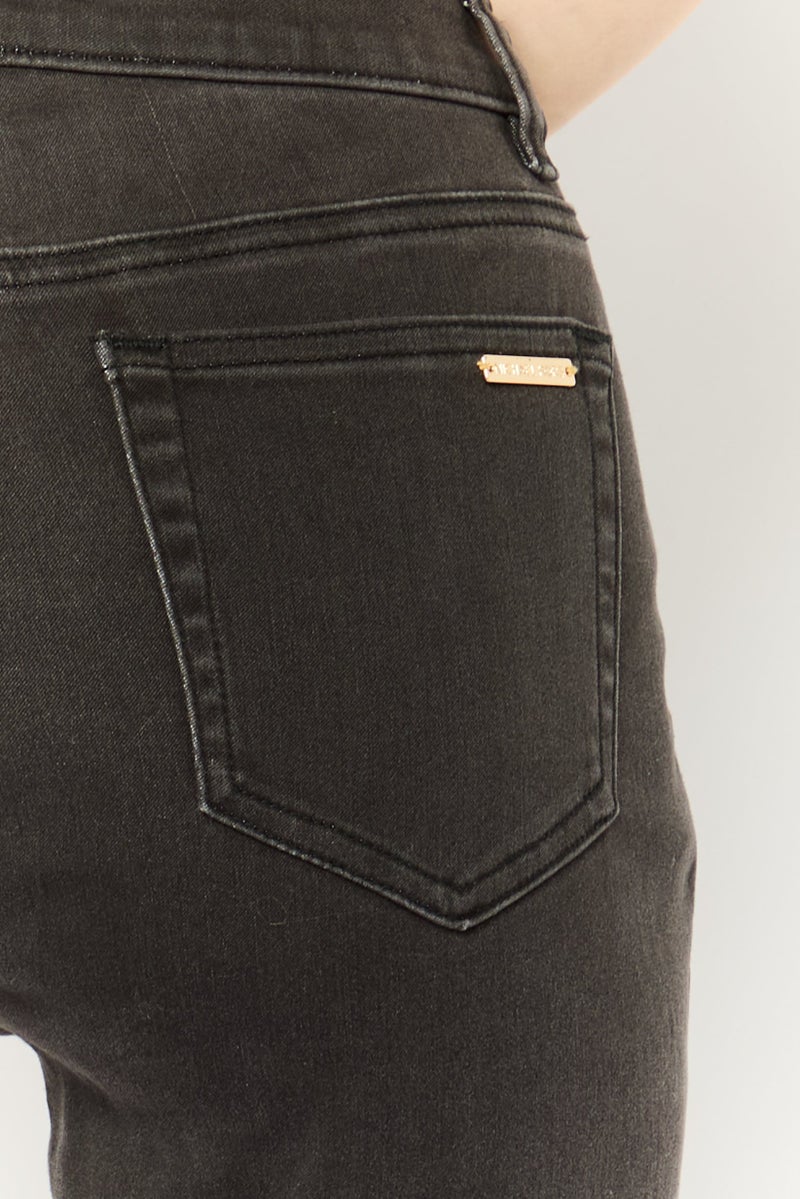 Michael Kors Women Skinny Fit High Waist Stretchable Denim, Black - Image 2