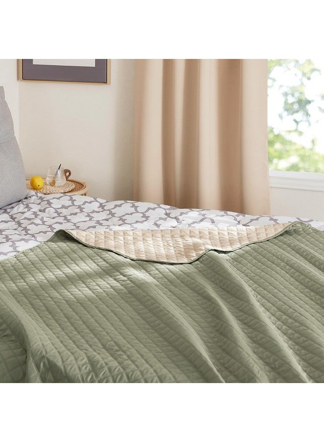 نايس تاون غطاء أريكة للكلاب مقاوم للماء بنسبة 100% من NICETOWN، غطاء أريكة للحيوانات الأليفة والقطط، واقي أثاث للكلاب أثناء السفر، حصيرة قابلة للعكس وقابلة للغسل لأرضية السيارة، 82 بوصة عرض × 82 بوصة طول، لوحة واحدة، بيج/كاكي - Image 2