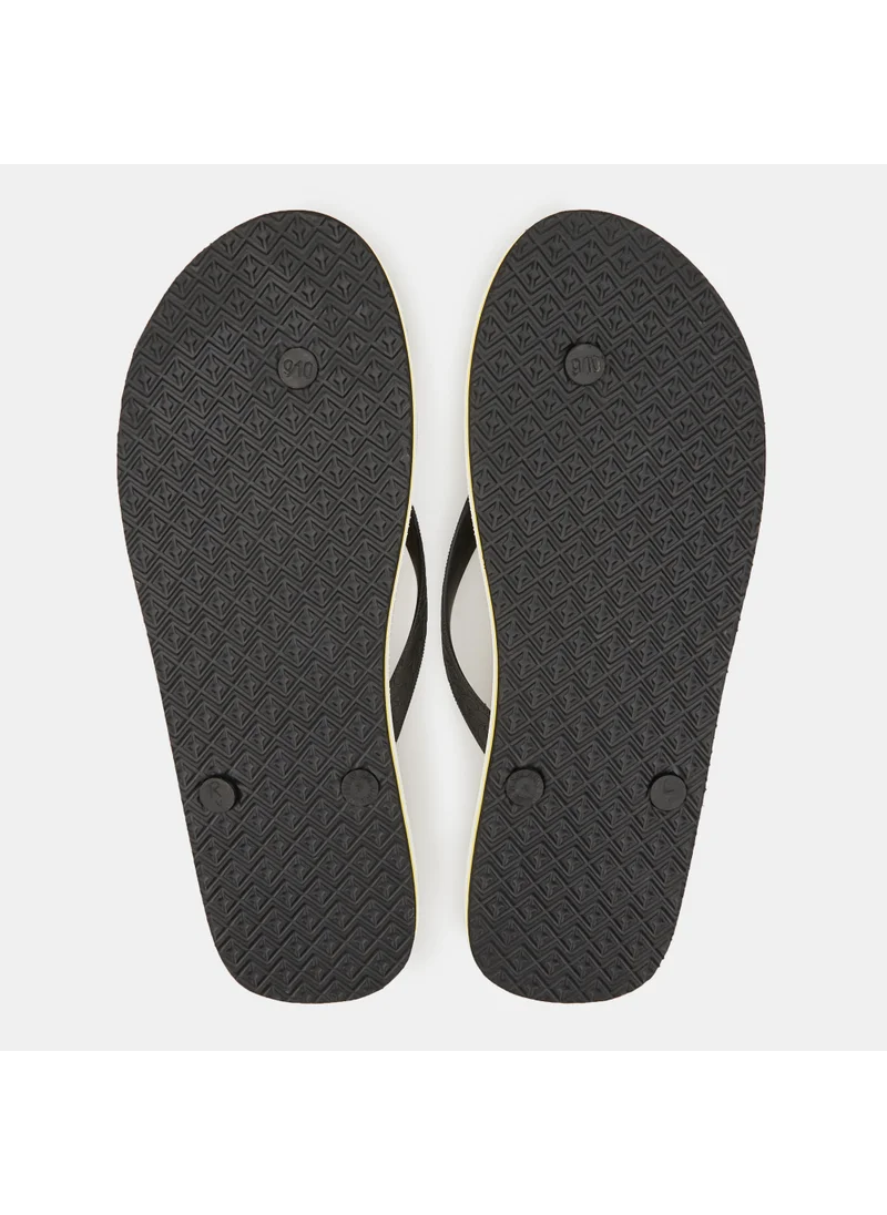 CHUPPS Men's Mummy Ka Pyaar Flip Flops