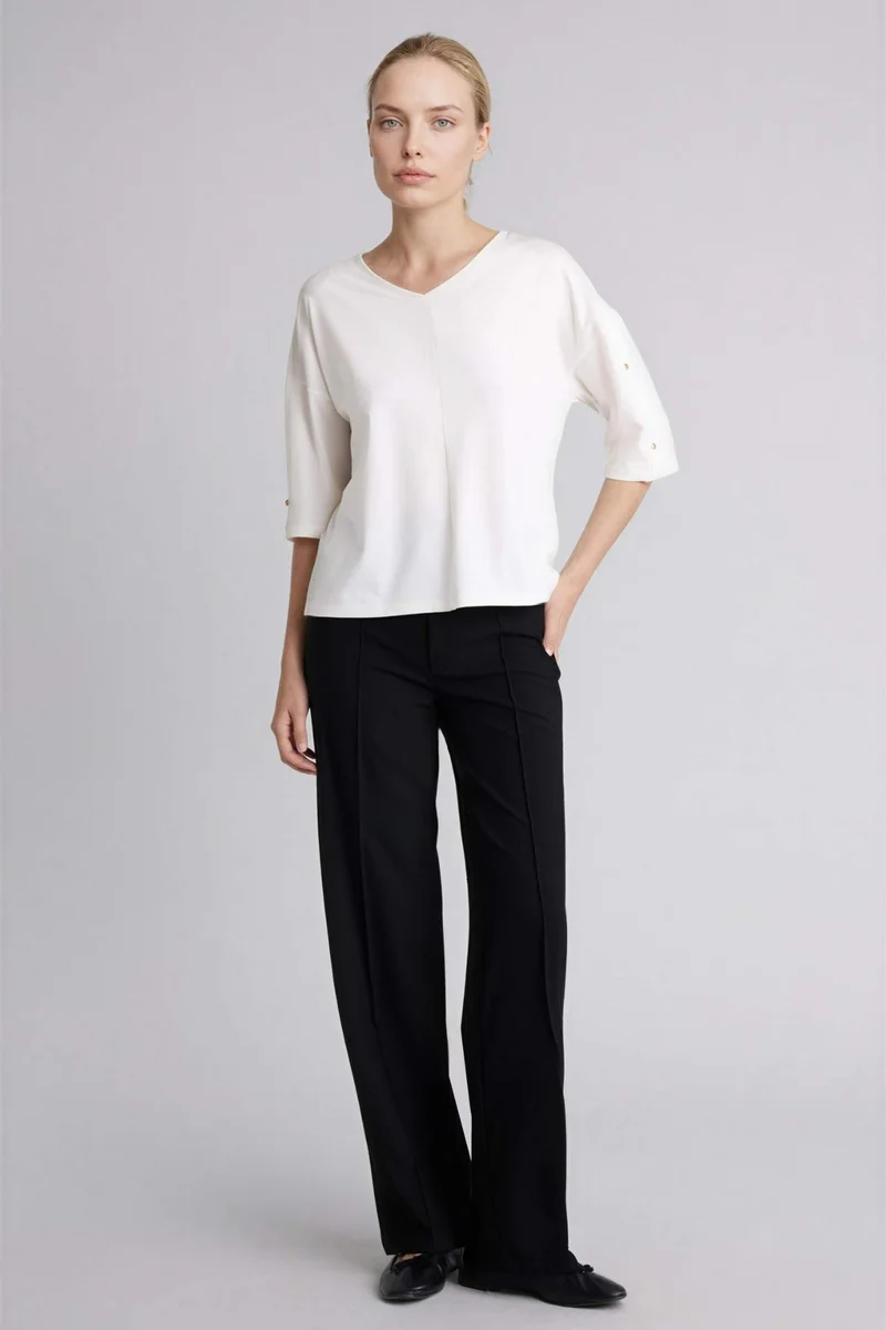 DeFacto Relax Fit V-Neck Long Sleeve T-Shirt
