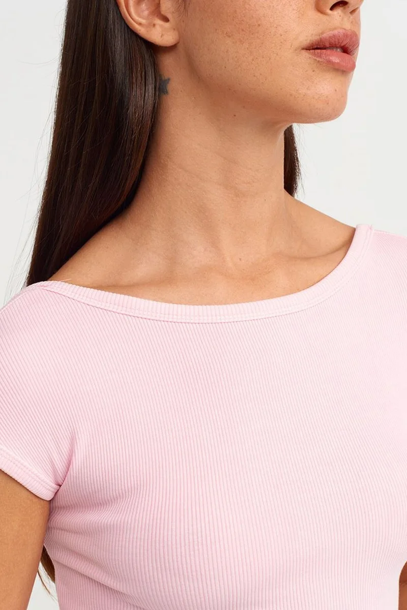 Dilvin Powder Pink DILVIN Women's Crop T-Shirt With Square Neck And Cut-Out for Women | Best Price UAE