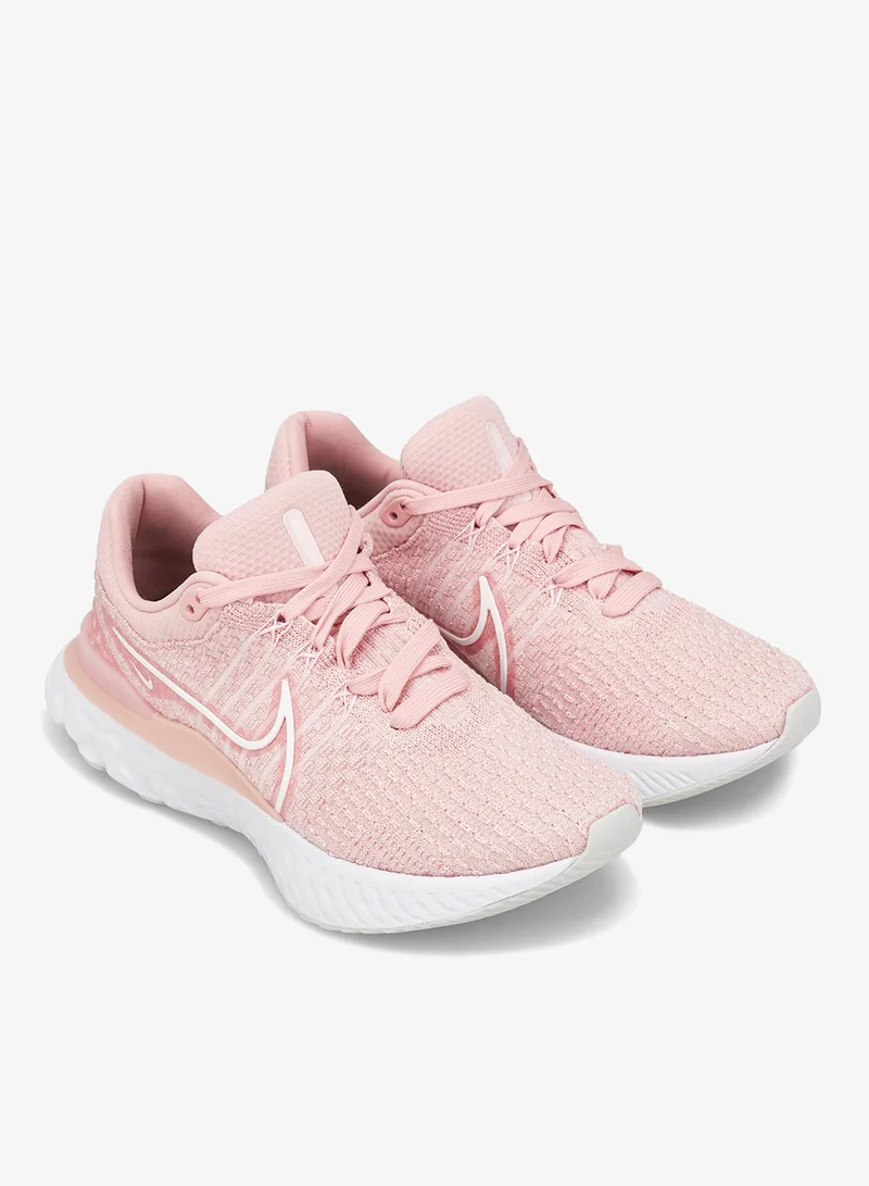 نايكي حذاء الجري رياكت انفينيتي 3 للنساء