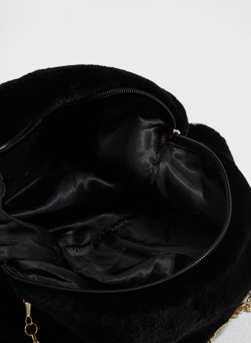 Missguided Cuddle Clutch