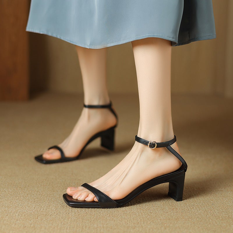 2024 Summer Fashion Mid-Heel 32-43 Size Thin Strip Buckle Women Sandals - Image 2