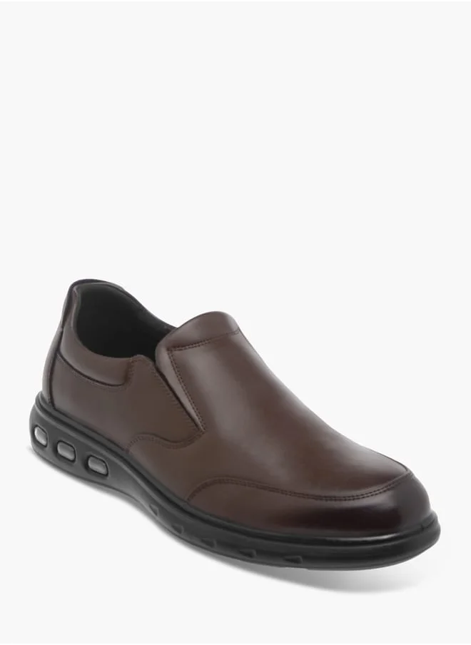 ال بي ال من شو اكسبرس Men Solid Slip-On Loafers