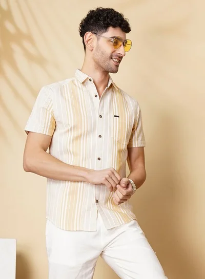 The Indian Garage Co Men Slim Fit Striped Half Sleeves Cutaway Collar Casual Shirt