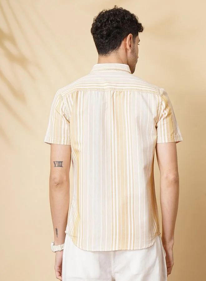 The Indian Garage Co Men Slim Fit Striped Half Sleeves Cutaway Collar Casual Shirt