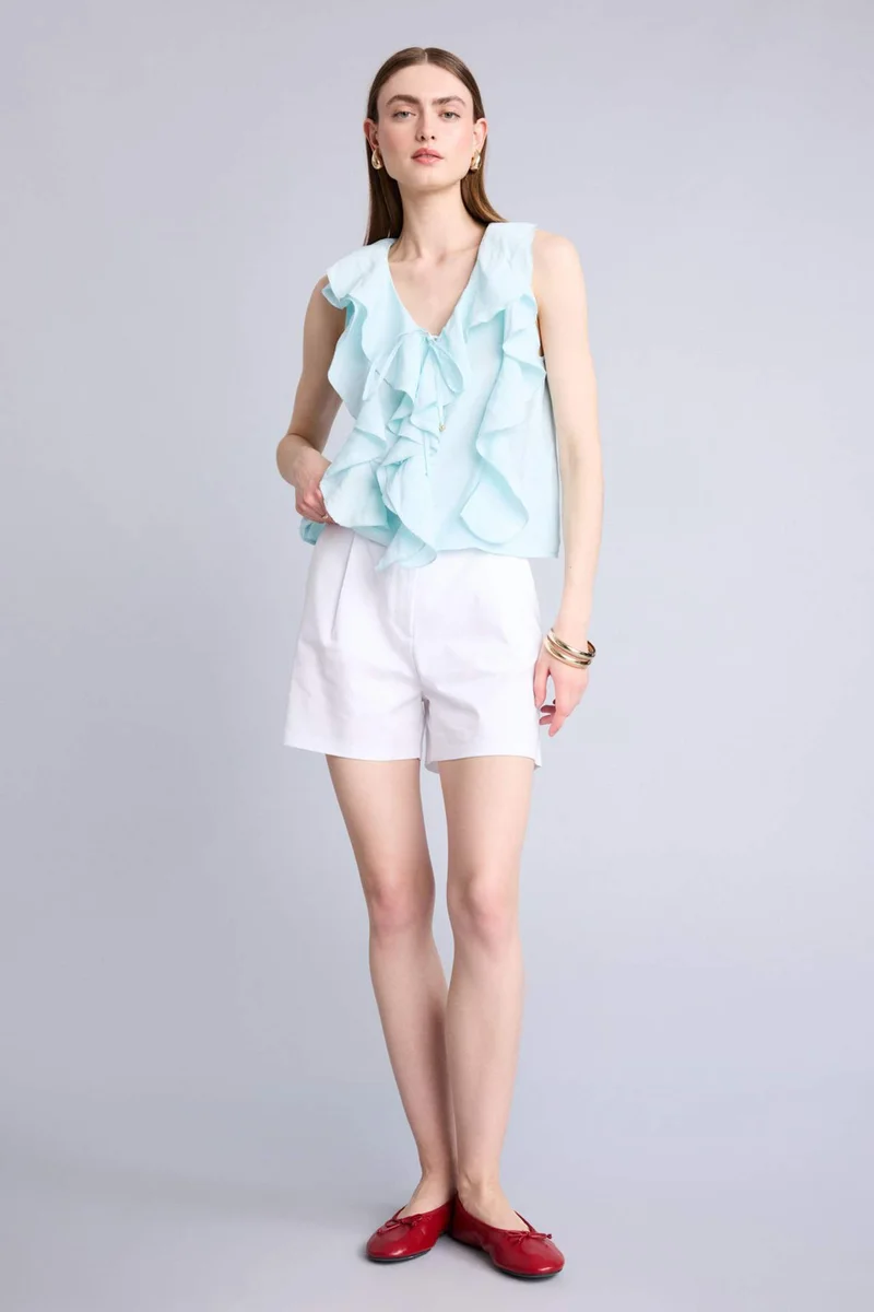ديفاكتو Regular Fit Sleeveless Blouse