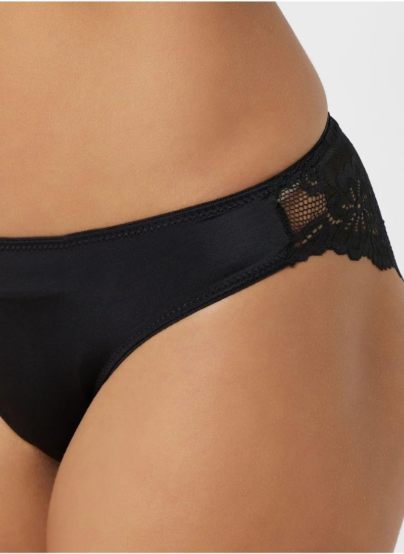Isla & Evie High Leg Briefs