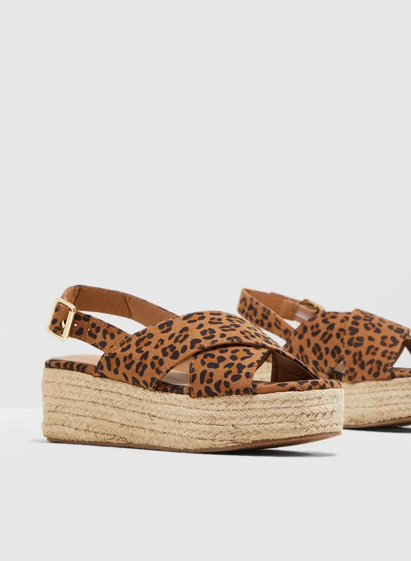 NEW LOOK Pike Wedge Sandal - Beige