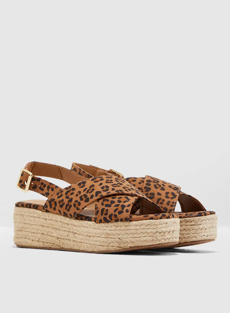 NEW LOOK Pike Wedge Sandal - Beige