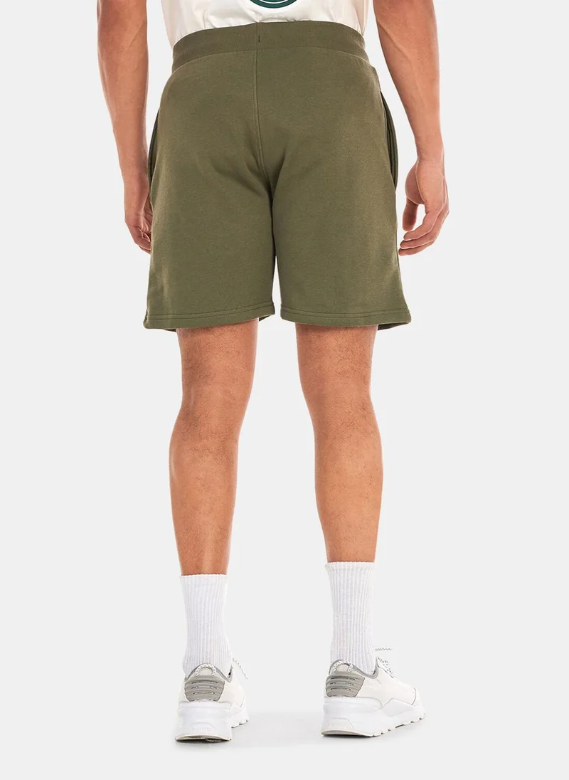 NEW ERA Men's New York Yankees League Essential Shorts
