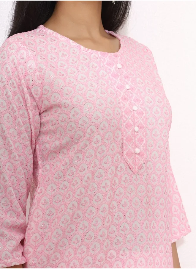 آي شين Straight Fit Embroidered Pattern Round Neck Three-Quarter Sleeves Pink Colour Woven Cotton Kurta Set for Women with Semi Elastic Closure - Perfect for your Festive Celebrations