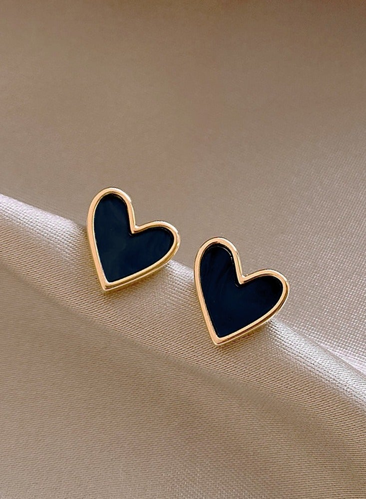 Lavida Black Heart Shaped Zirconia Stud Earrings  Gold Plated Elegant Earrings for Women Suitable for Daily Dating  Party Gift