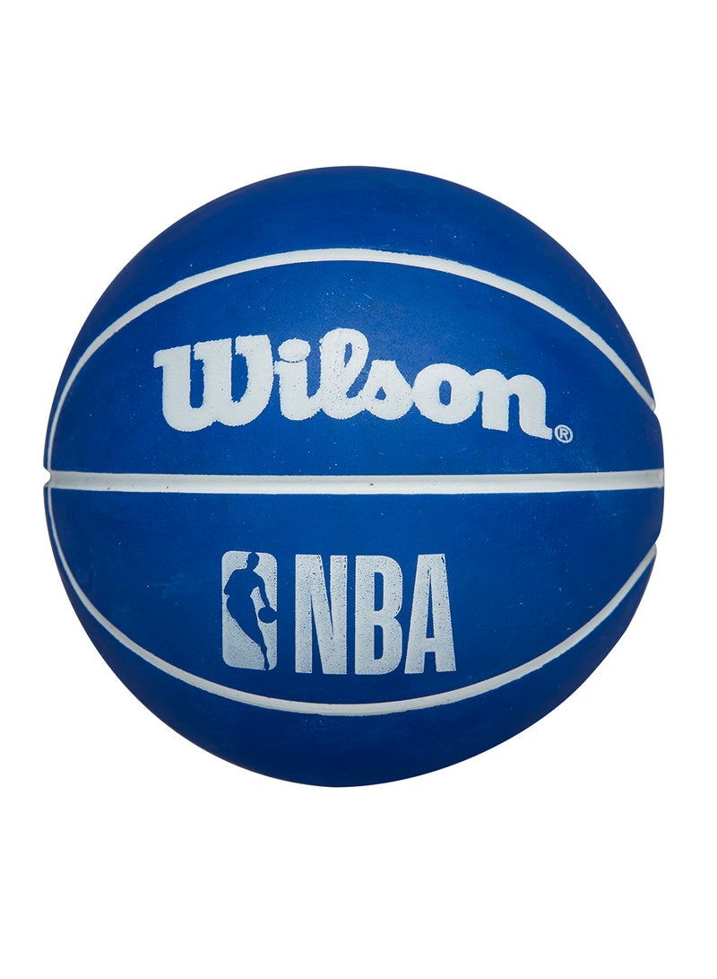 ويلسون كرة سلة مصغرة دريبلر إن بي إيه - نسخة مصغرة إن بي إيه - سوبر مصغرة - أسود - Image 3