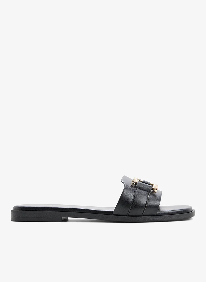 Call it Spring Missyy Flat Sandals
