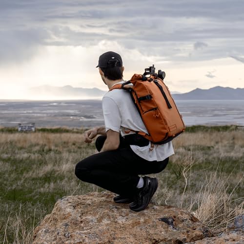 WANDRD PRVKE Rolltop 21L V4 Camera Backpack – Expandable Weatherproof Travel Bag with Laptop Sleeve and Clamshell Opening - Image 5